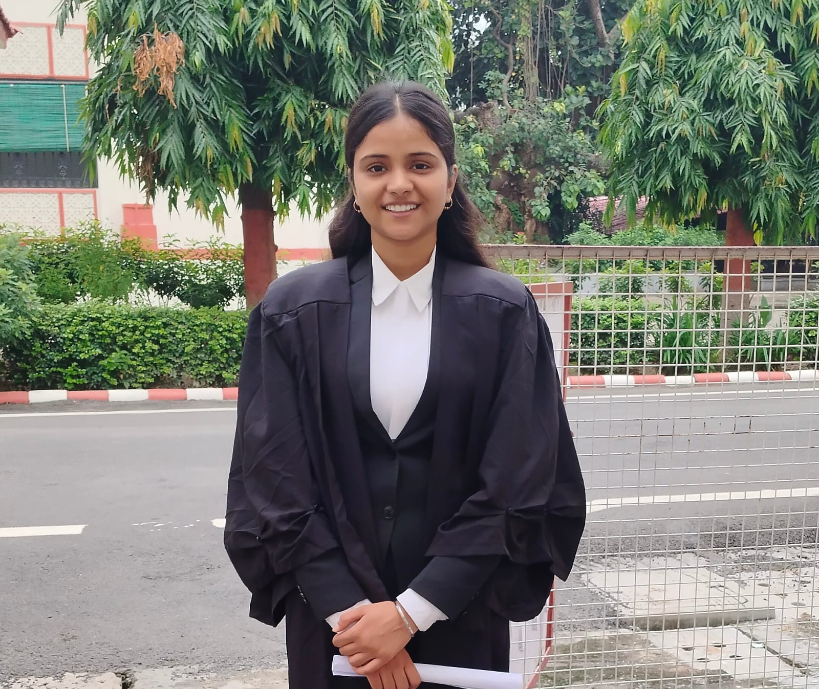 Advocate Kumari Samridhi Pandey - Civil and Criminal Lawyer